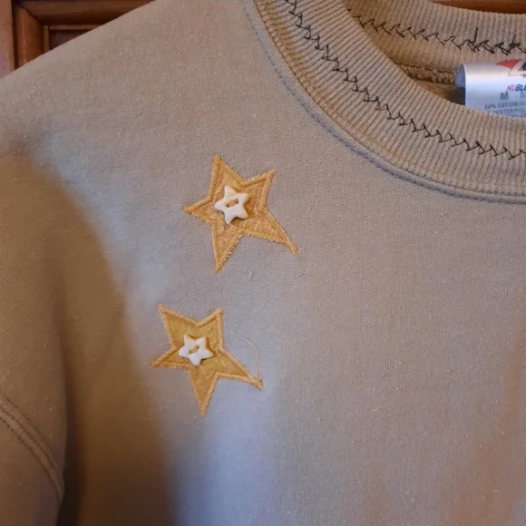 DIY Homemade Fall Themed Jerzees Tan Cropped Crewneck Sweatshirt Size Medium - Picture 5 of 14